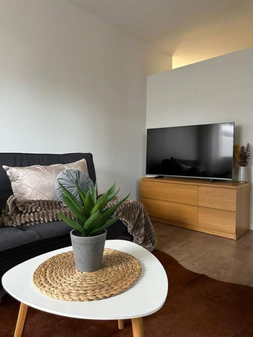Central City Suite - King Size Bed - Wi-Fi - Sauna Rovaniemi Bagian luar foto